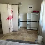 Le Petit Mazet بيت للعطل